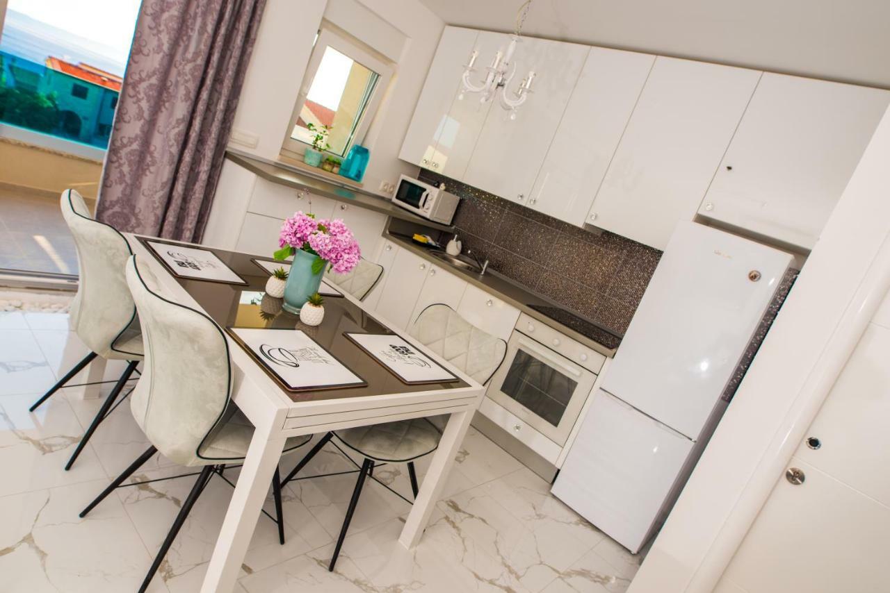 Apartment Mikulic ماكارسكا المظهر الخارجي الصورة